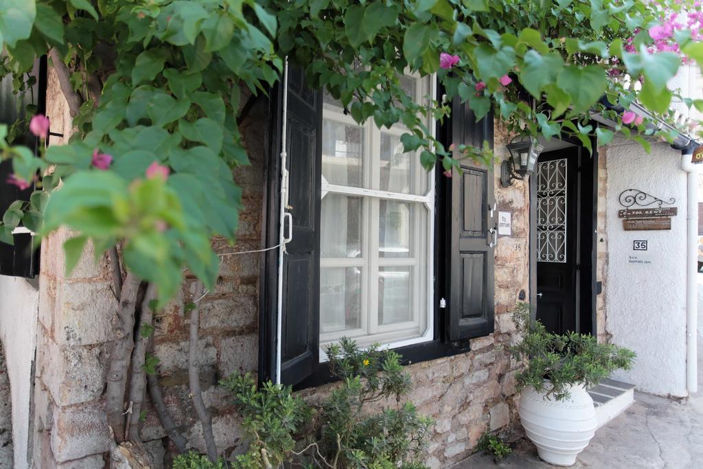 To Spitaki Apartments Galaxidi Exterior foto