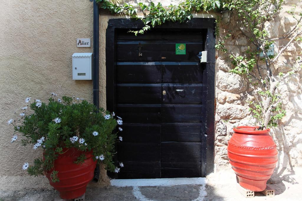 To Spitaki Apartments Galaxidi Exterior foto